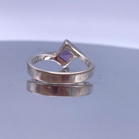 Vintage Sterling Silver Amethyst Bypass Ring - Asscher Cut - Picture 5 of 9